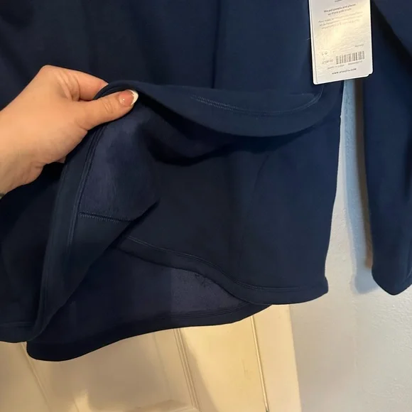 🏷️ NWT Athleta Navy Wrap Sweater🏷️ - Picture 4 of 4